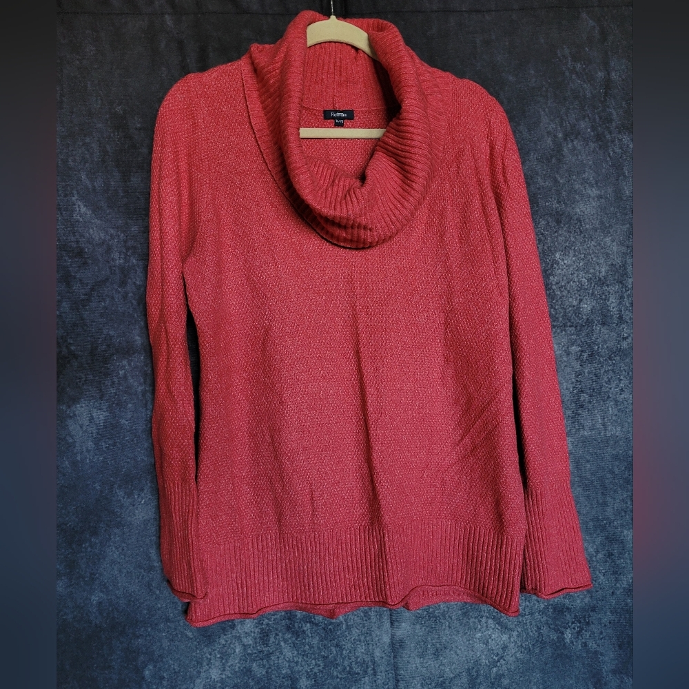 ✨️3/$25✨️ Reitmans Pink Cowl Neck Sweater